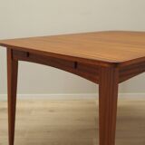 Table en acajou, design danois, années 1970, production : Danemark