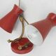 Applique "diabolo" articulée à deux lumières en tôle laqué rouge