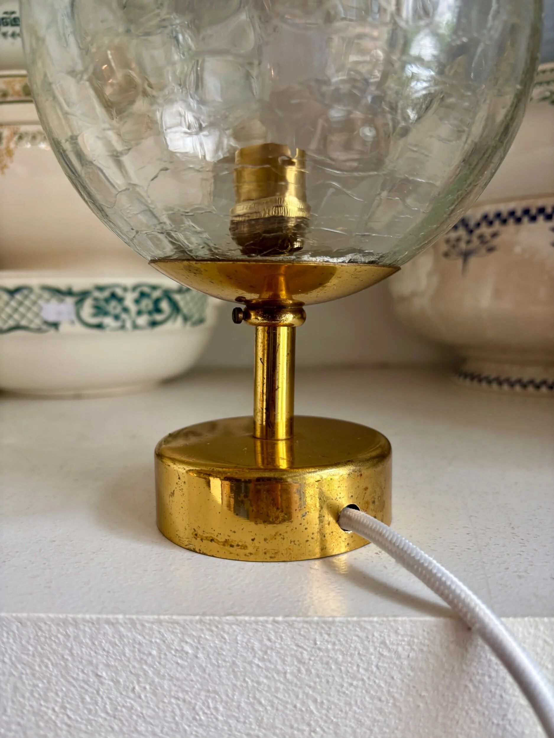 Cracked glass and gold metal table lamp