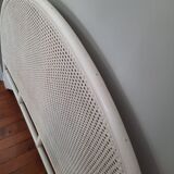 Headboard in cannage
