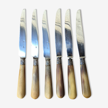 Set of 6 knives with horn handle