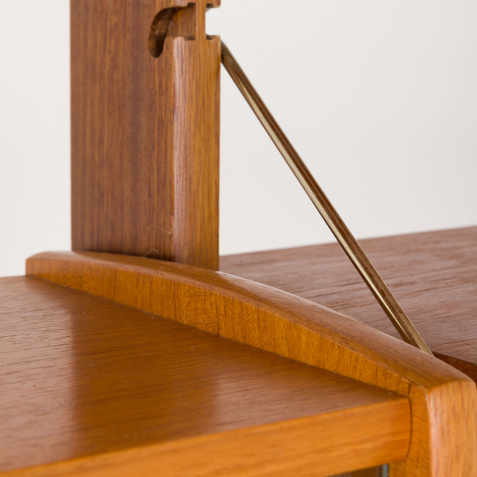 Scandinavian free standing shelving system Ergo wall unit by John Texmon and Einar Blindheim, 60s