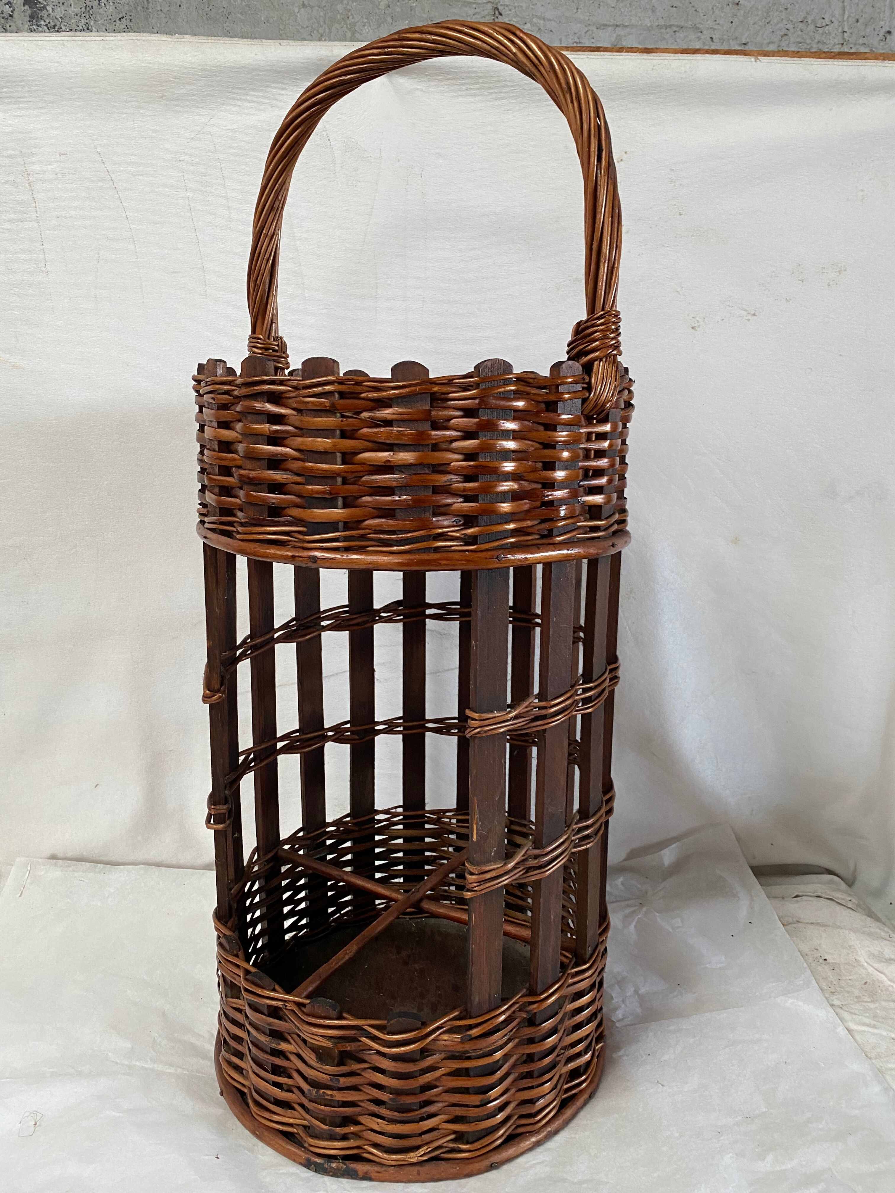 Vintage rattan bar basket