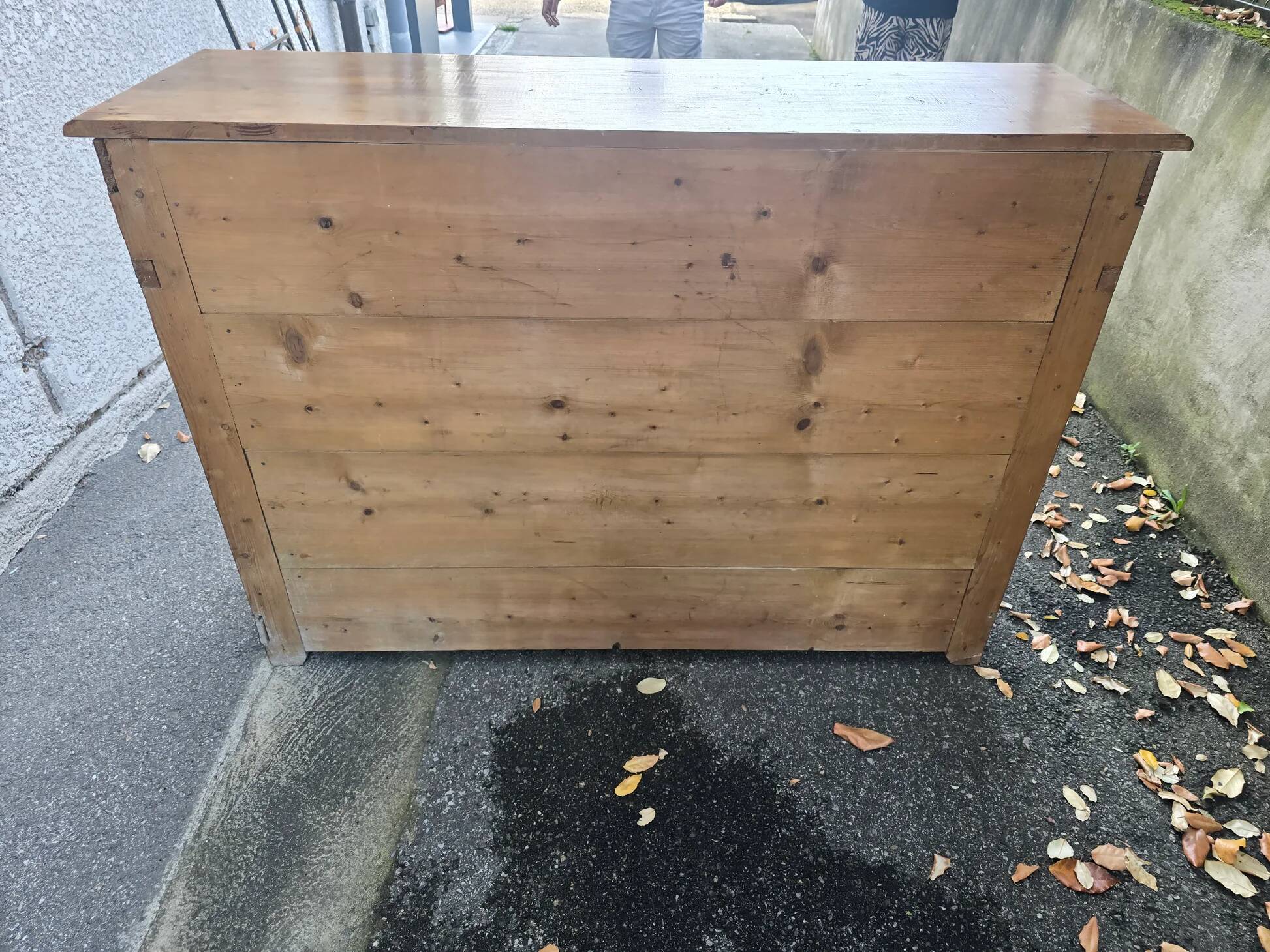 Old farmhouse sideboard in solid cherry – rustic country style