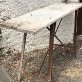 Washing table