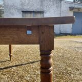 Farm table