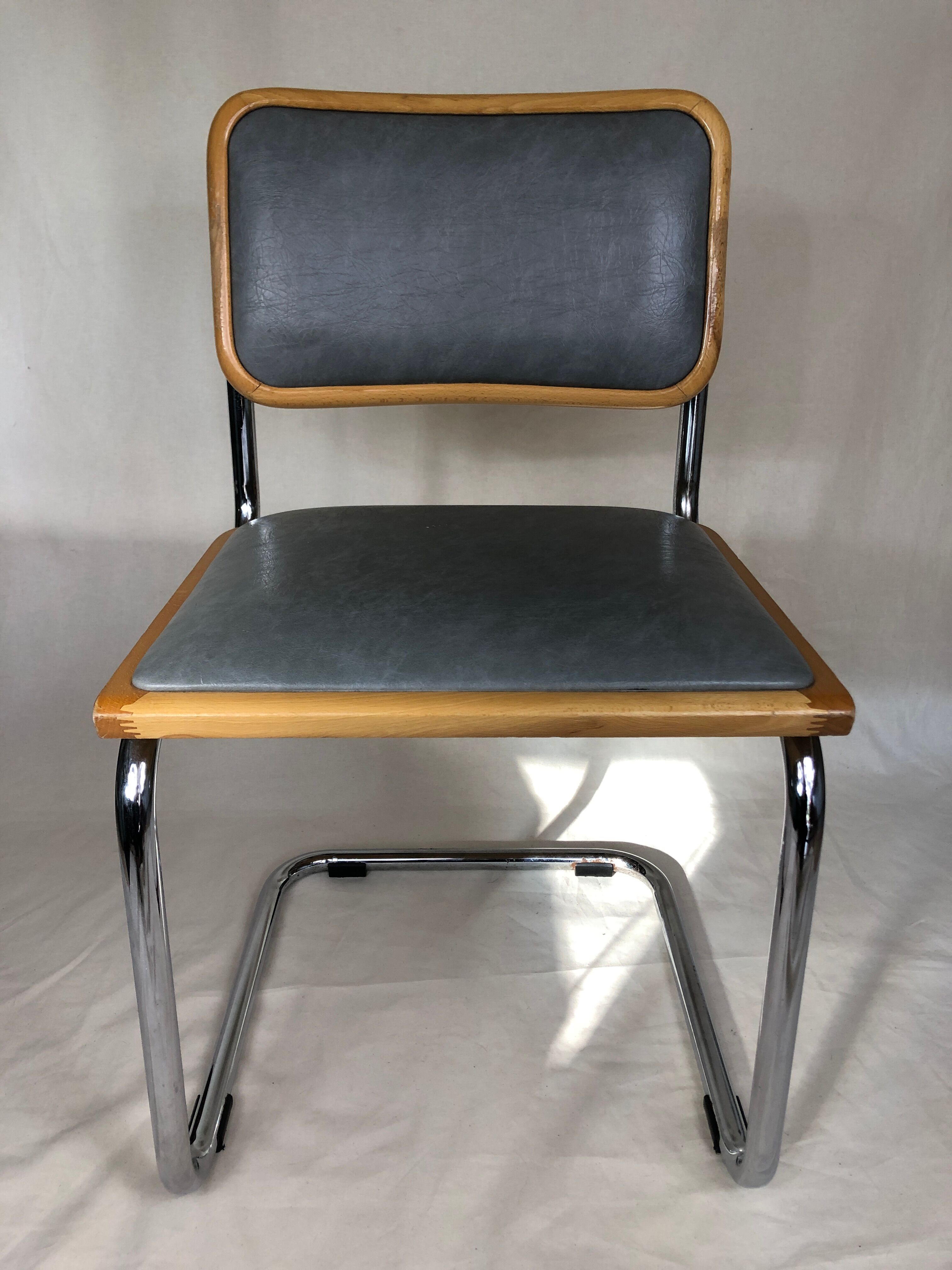 Pair of chairs b32 Marcel Breuer Made in Italy