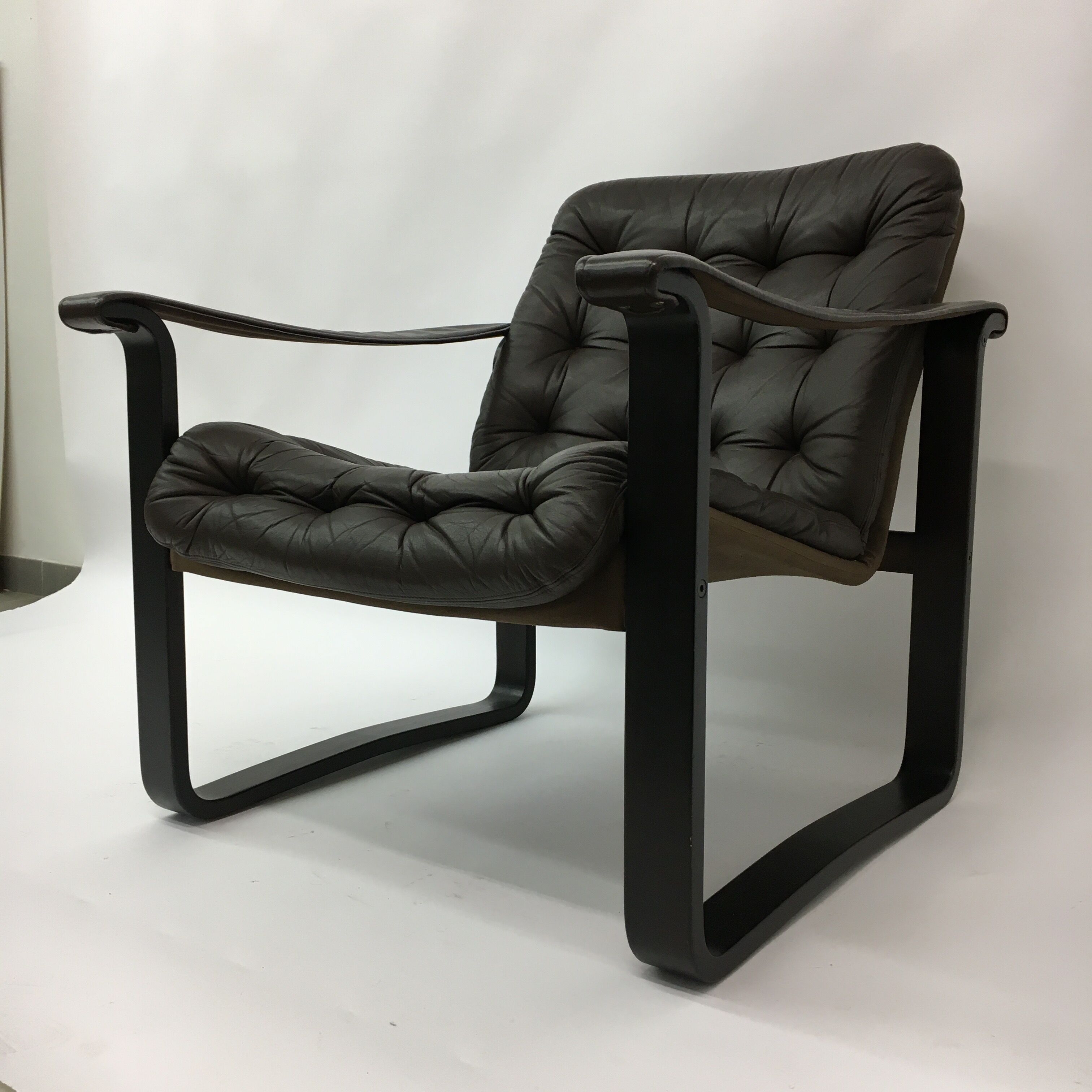 Mid-century safari lounge chair design by Oy Bj Dahlqvist ab, Finland, 1970s
