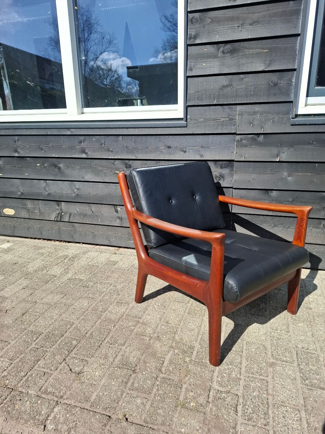 Senator chair by ole wanscher