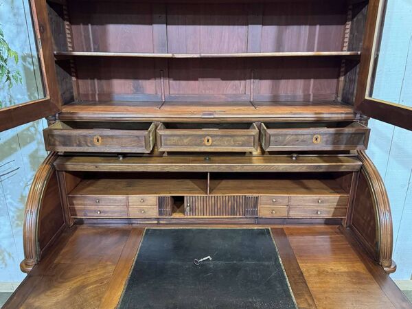Bureau à cylindre bibliothèque époque Louis XVI en acajou et noyer