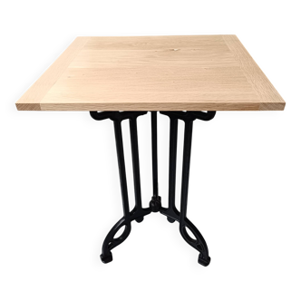 table bistro