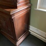 Wardrobe with showcase