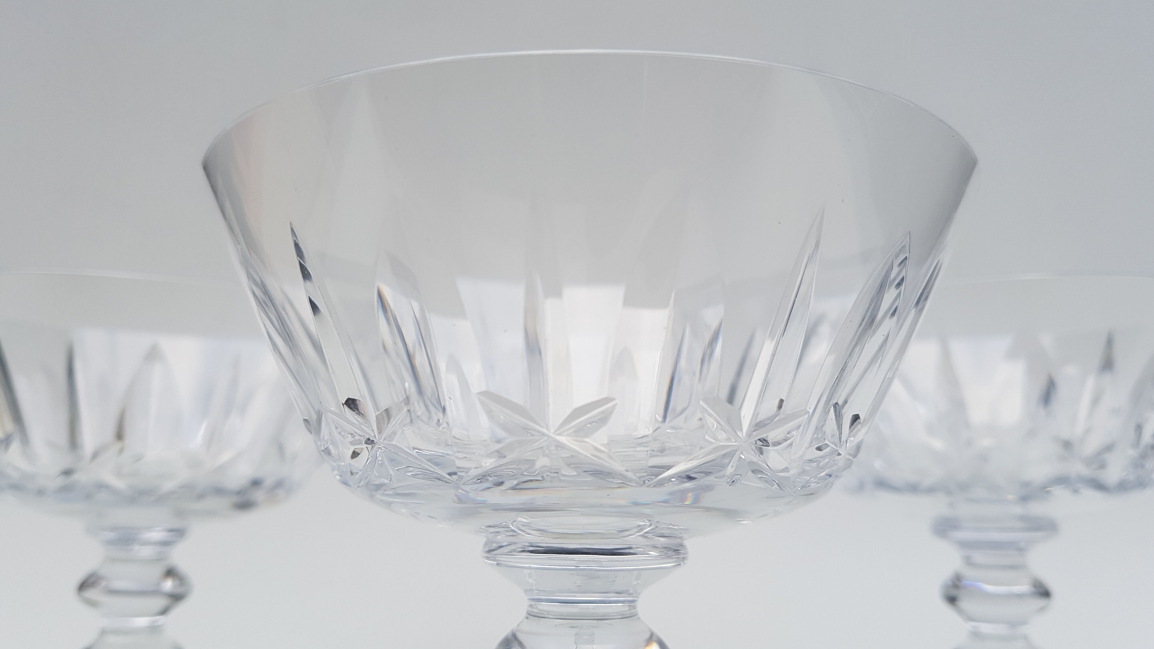 4 Baccarat crystal champagne cups, picadilly model