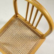 Chaise vintage en bois et cannage