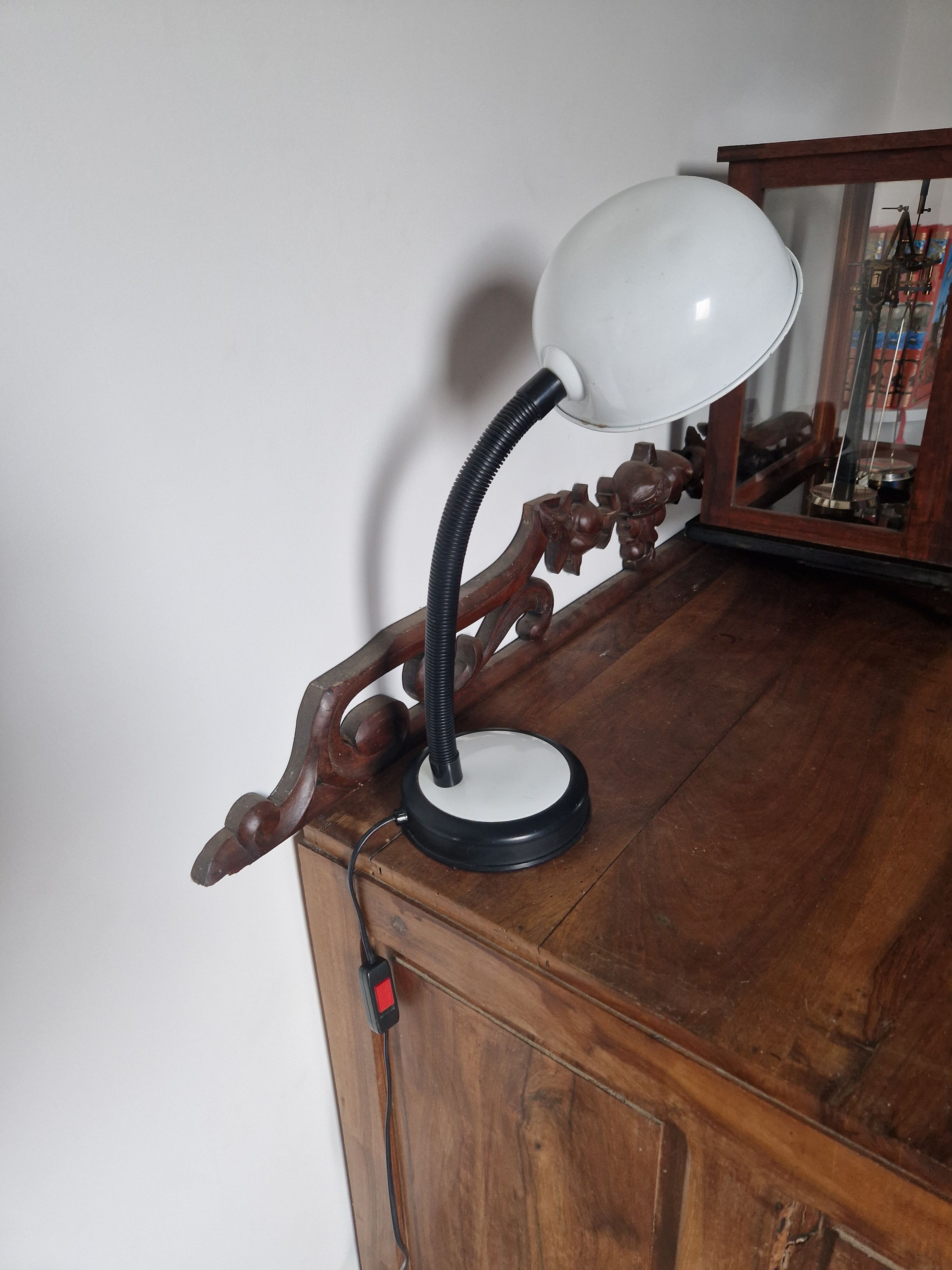 Black and white vintage desk lamp