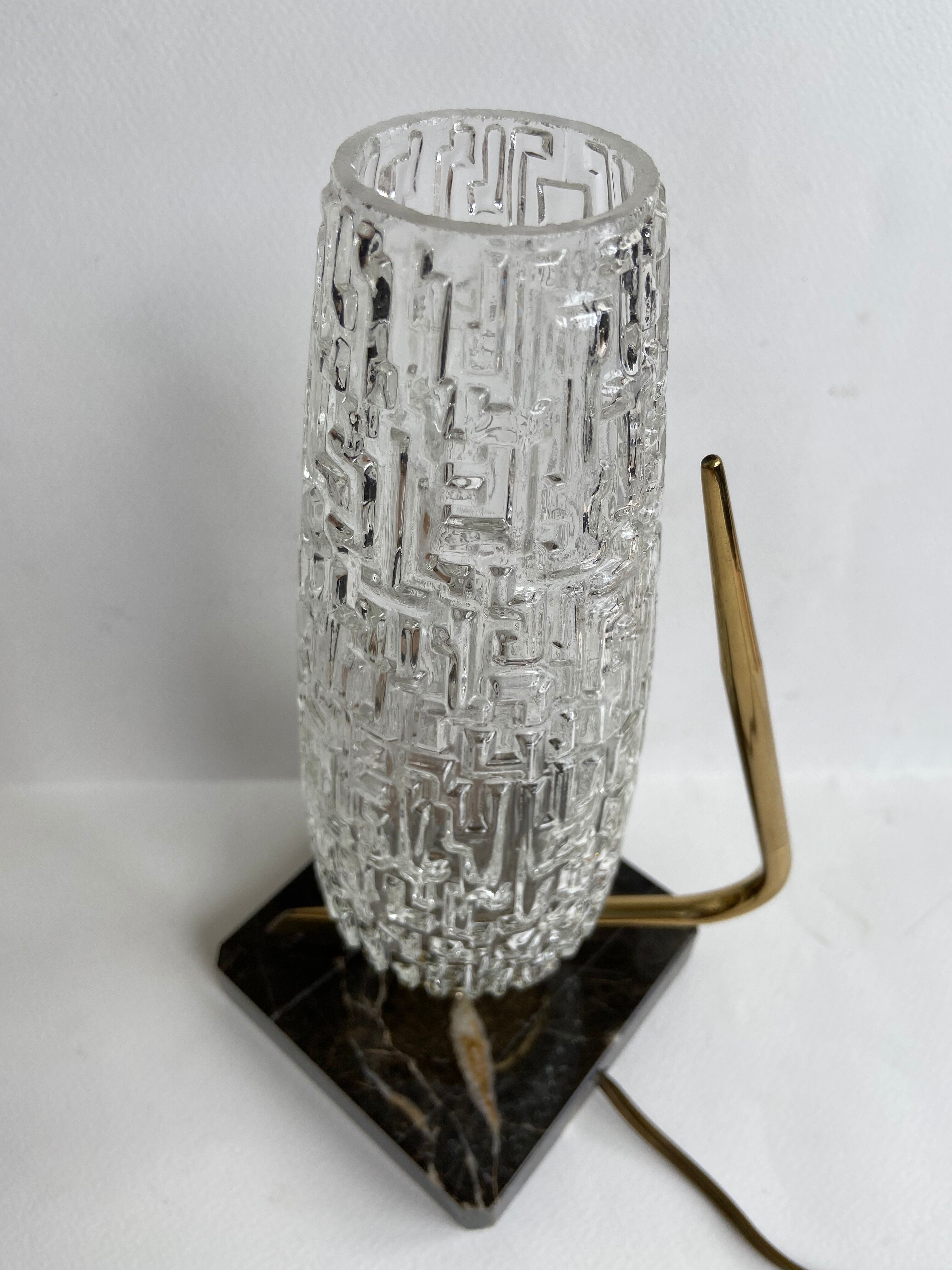 Marble table lamp and chiseled glass