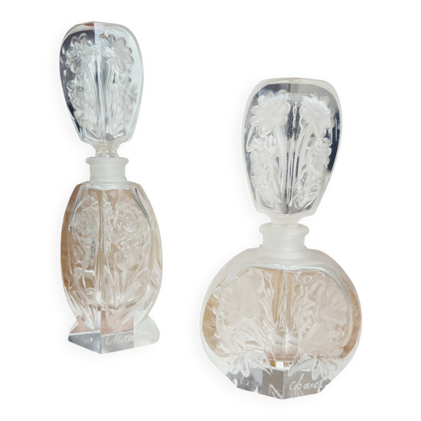 Paire de flacons à parfum anciens en cristal dépoli – Signés Charet