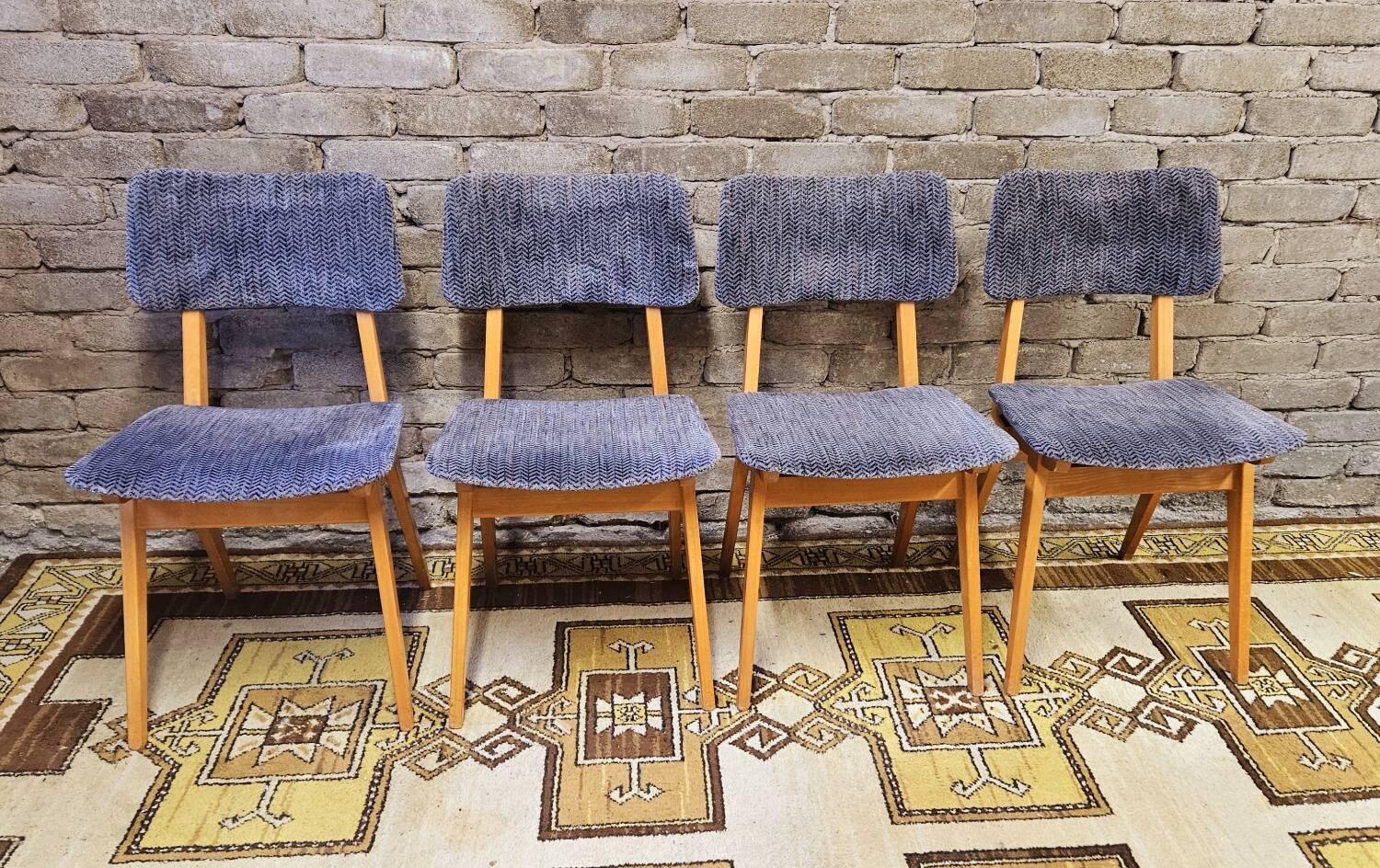 Set of 4 vintage 1960s Scandinavian chairs
