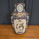 20th century Chinese vase decorated with wise men