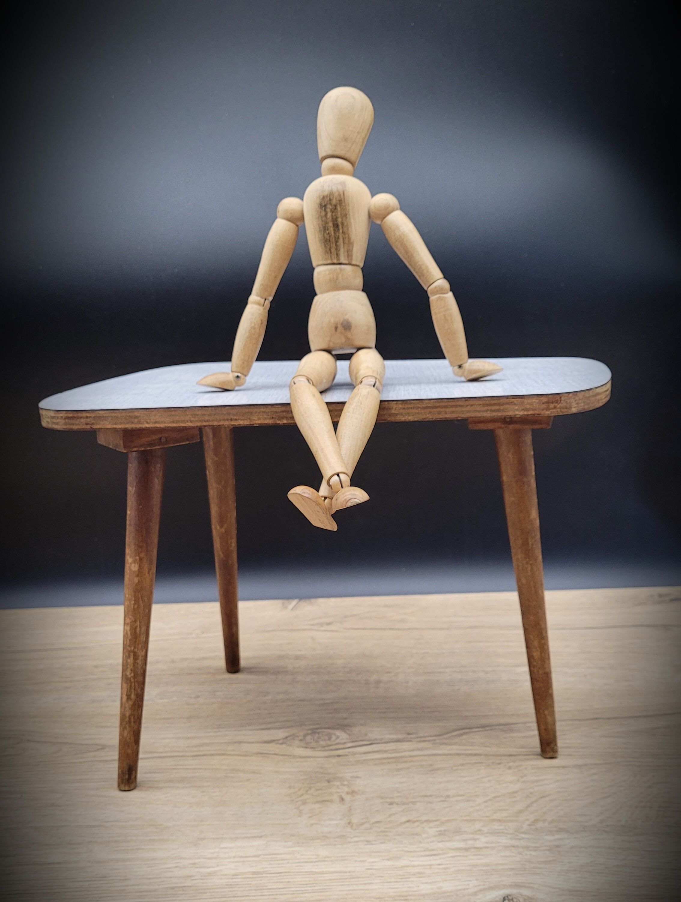 Formica tripod stool