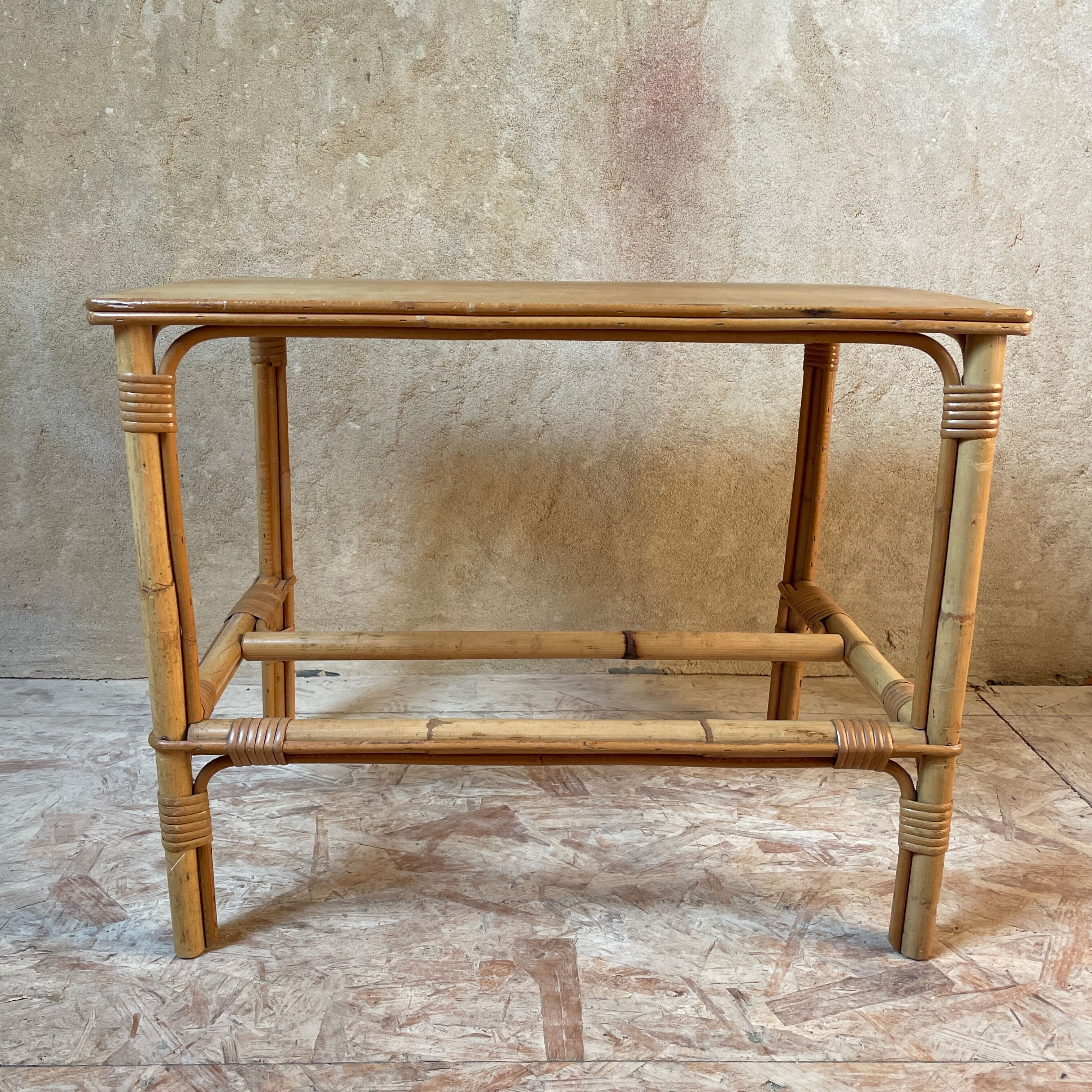 Petite table basse bambou