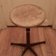 Tabouret d'atelier réglable