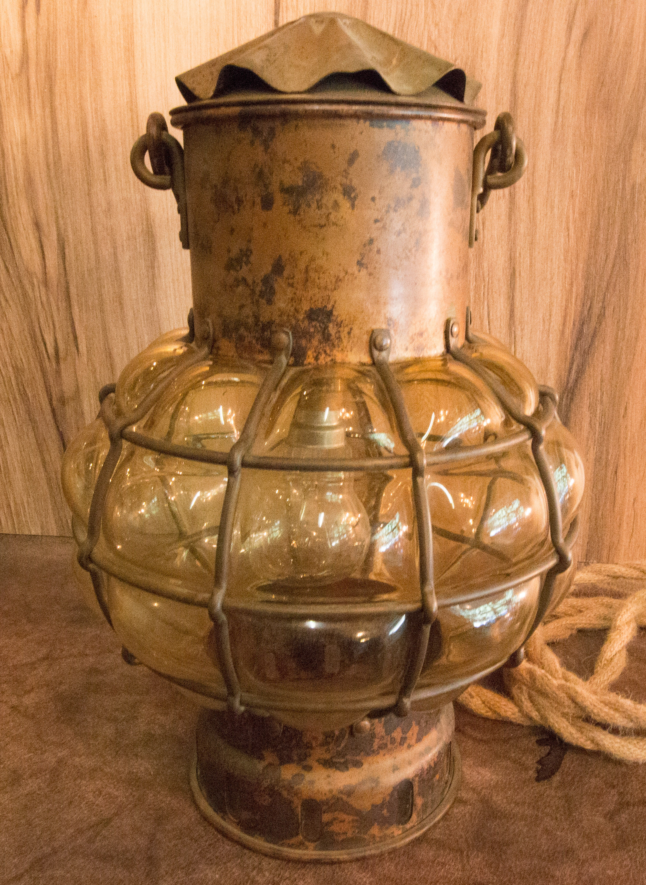 Venetian boat lamp