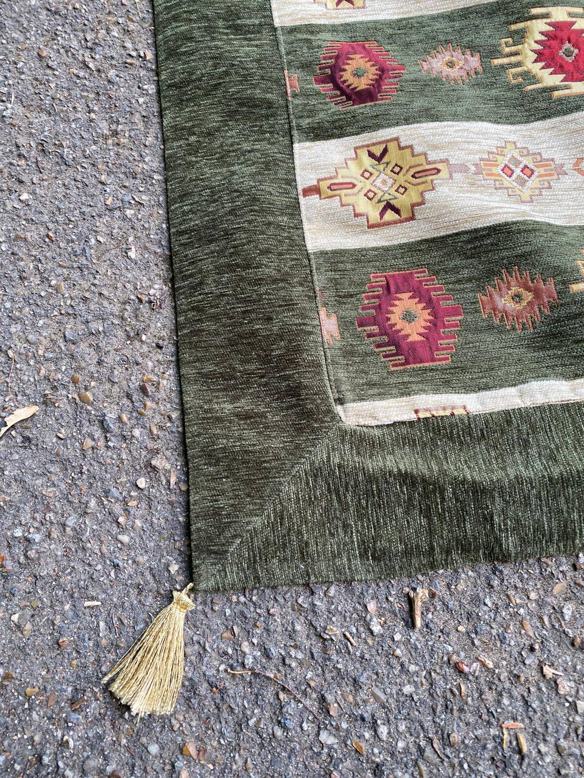 Oriental silk rug 155x210