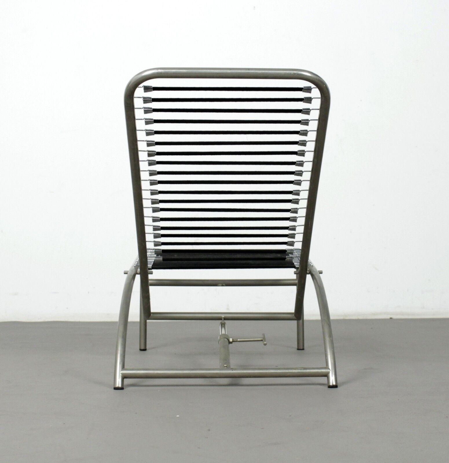 Chaise longue 'Sandow Chair' de René Herbst