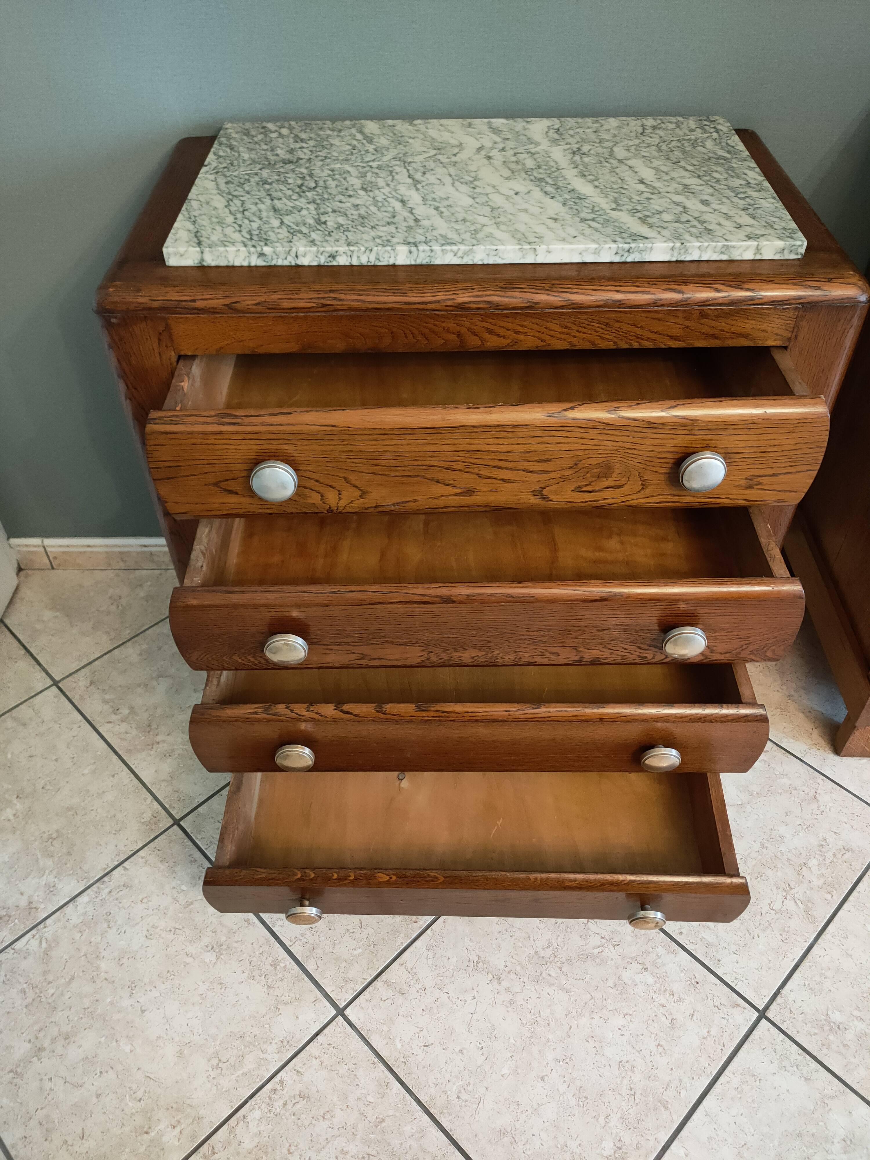 40-50s chest of drawers in solid oak