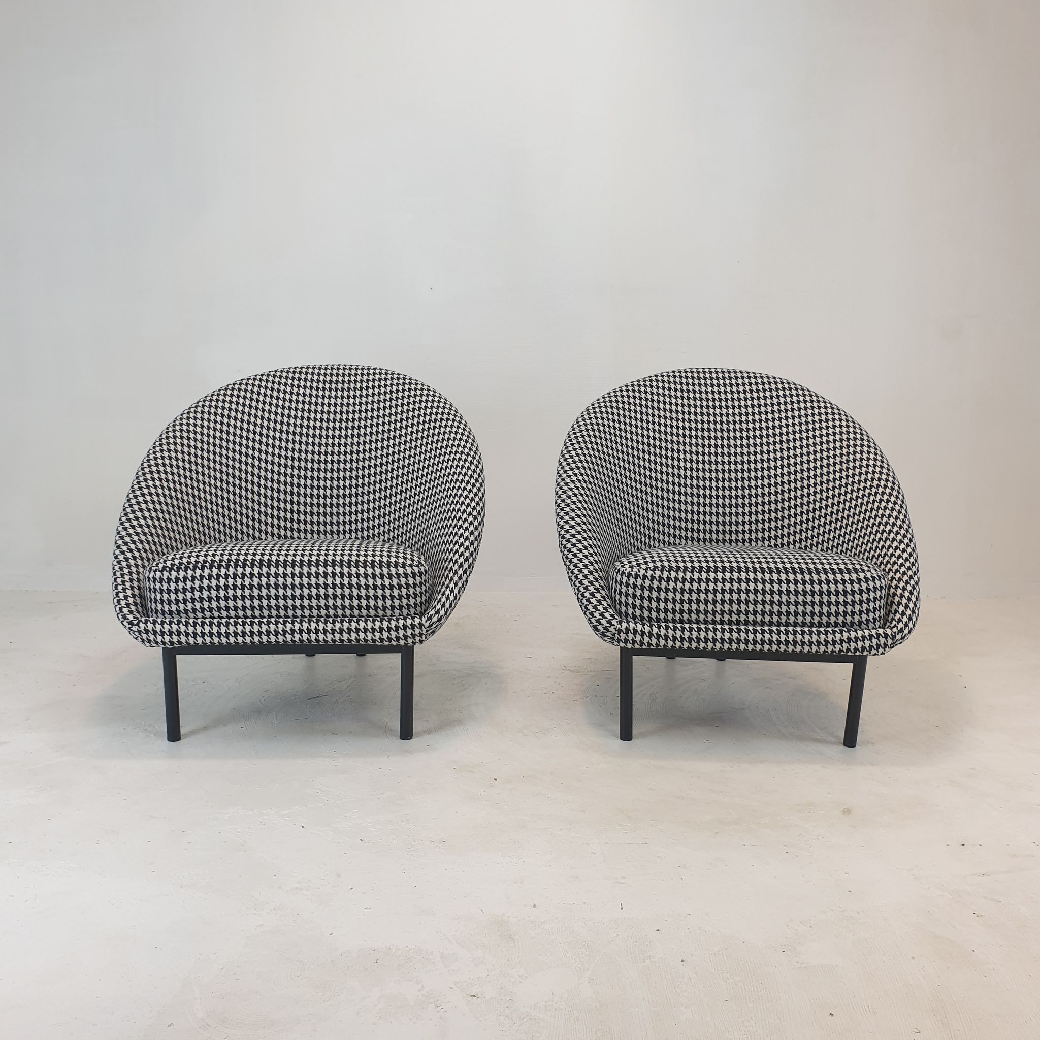 Set 2 F115 Lounge Chairs by Theo Ruth for Artifort, 1970s