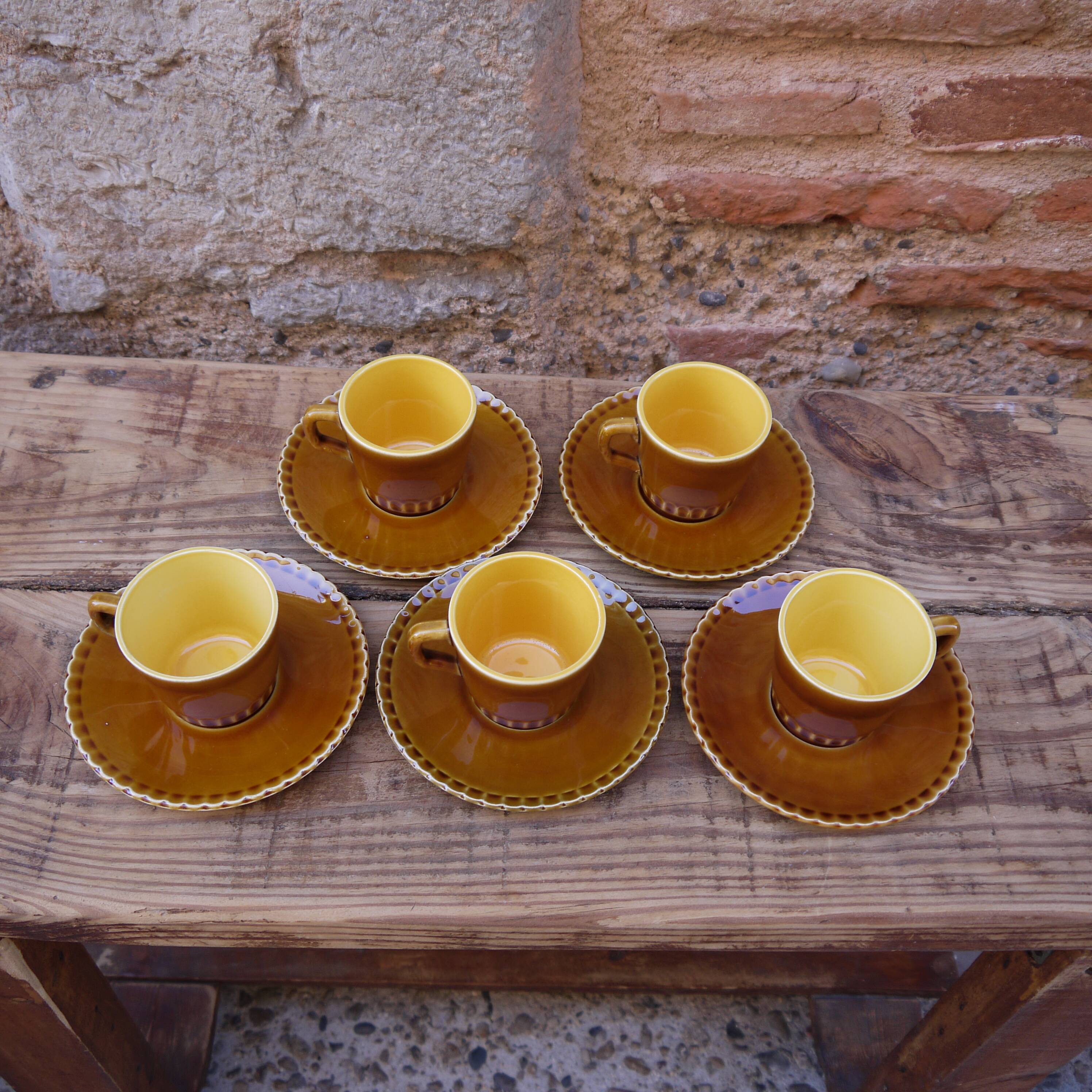 Lot of five cups and saucers Digoin