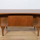 Bureau autoportant vintage en teck par Valdemar Mortensen, 1960s