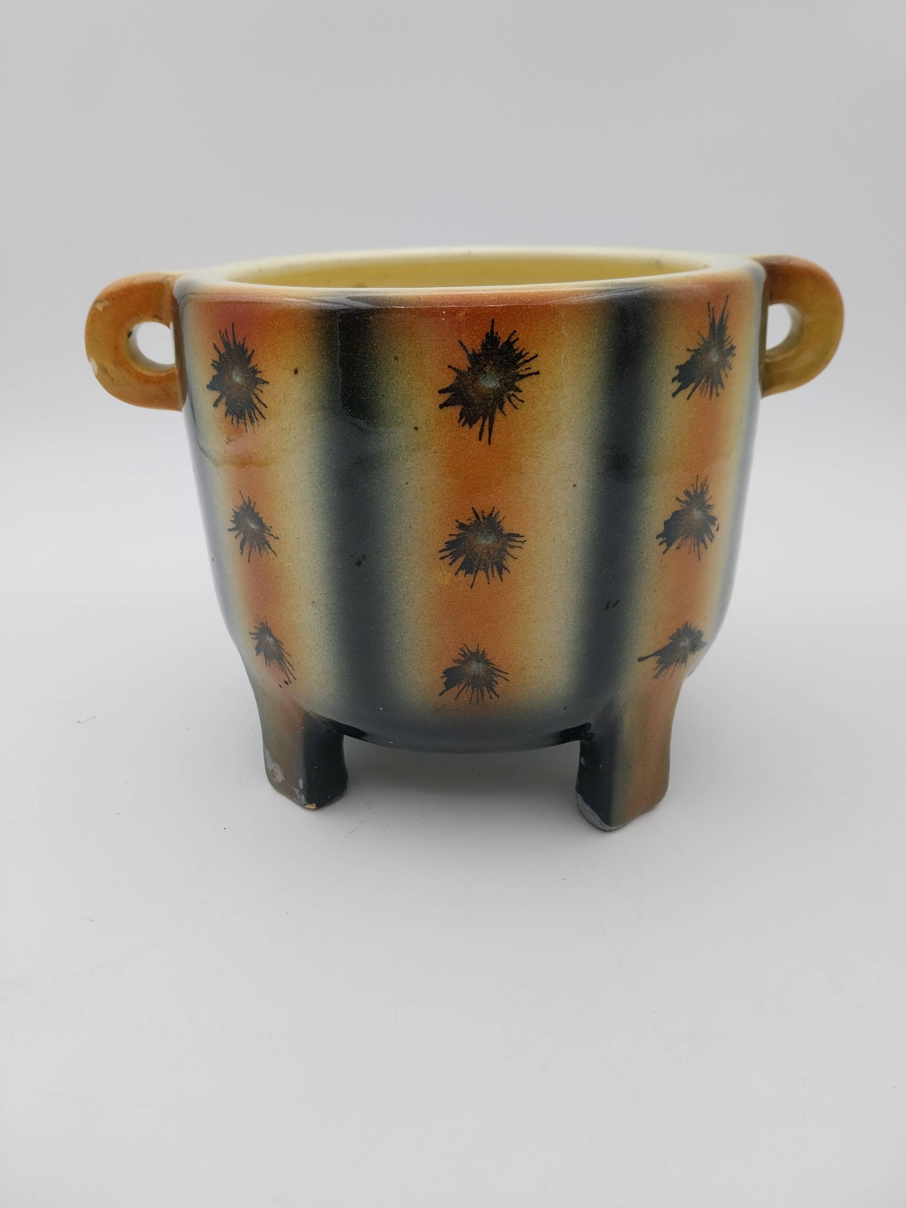 Accolay signed pot cover