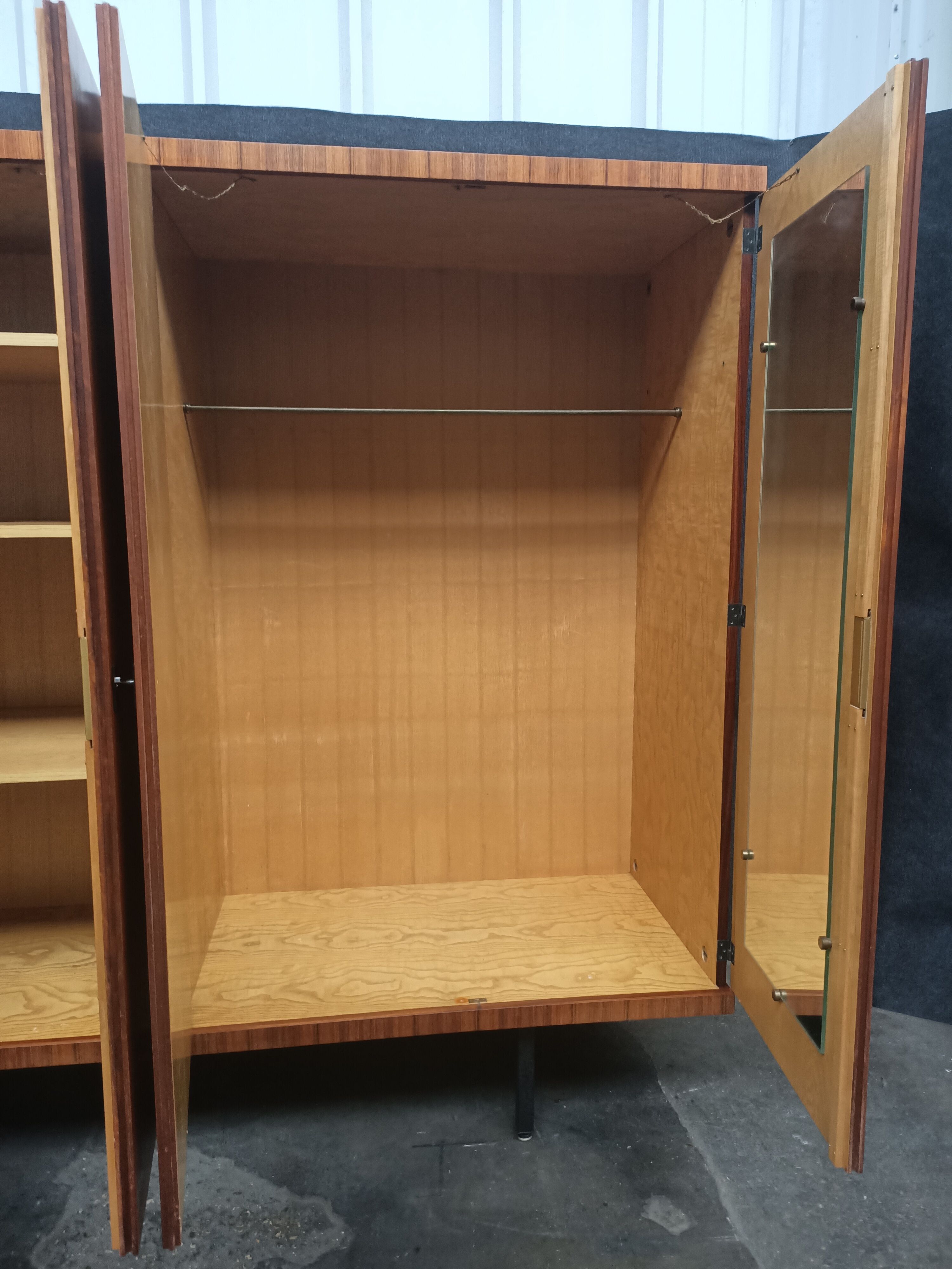 Wardrobe Gérard gueemonprez