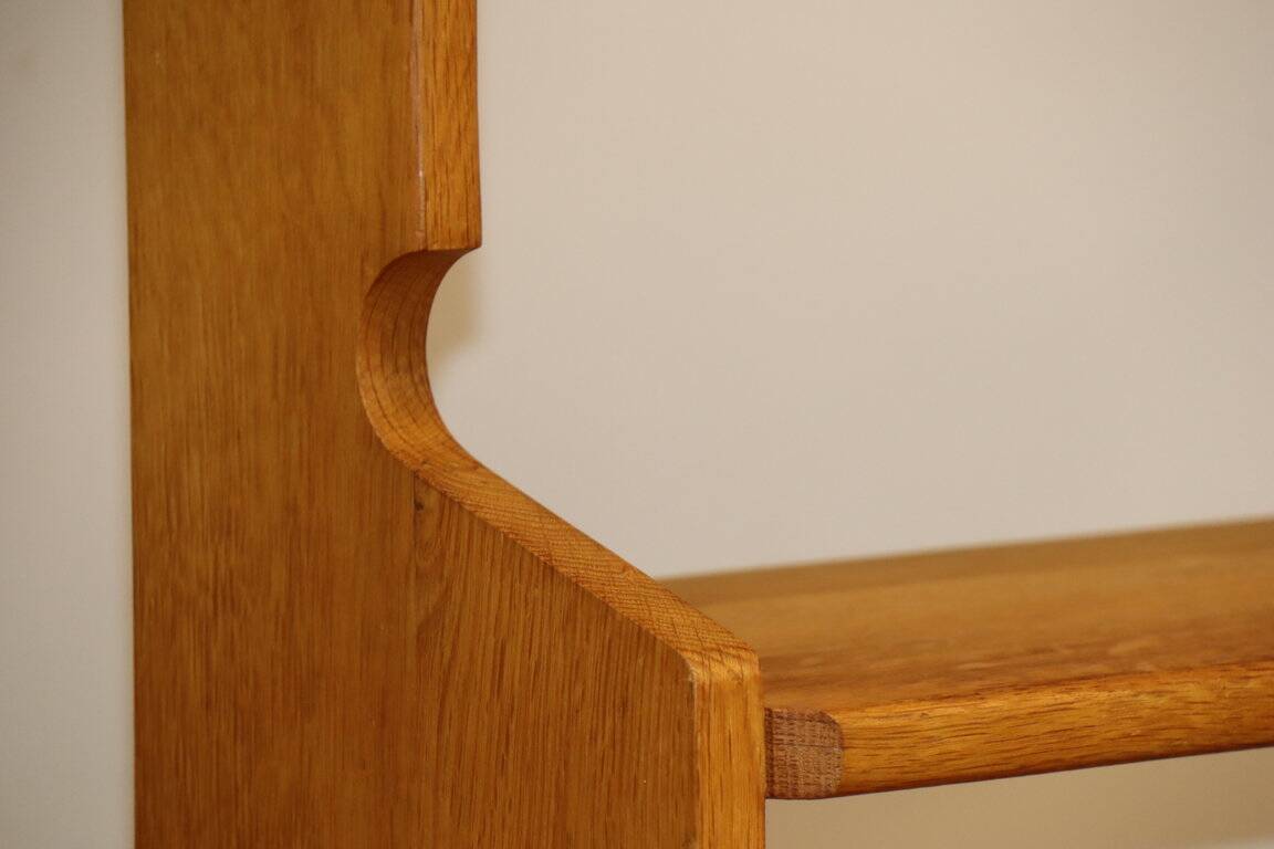 Guillerme and Chambron bookcase shelf in oak, 1960