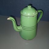Cafetière émaillée verte