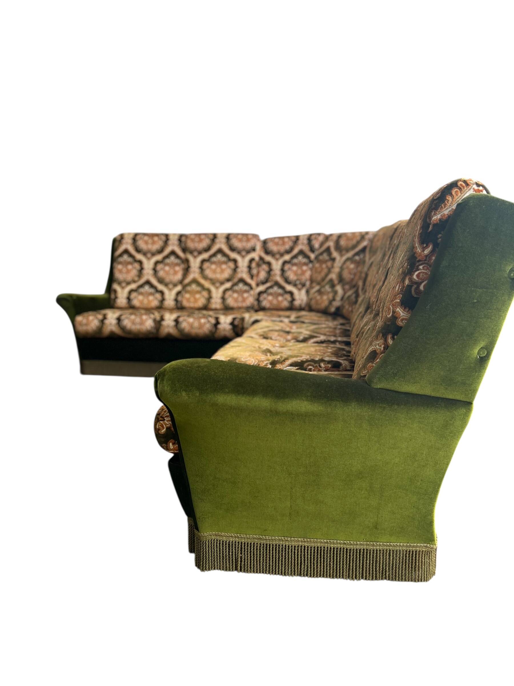 Vintage fringed corner/lounge/sofa seat