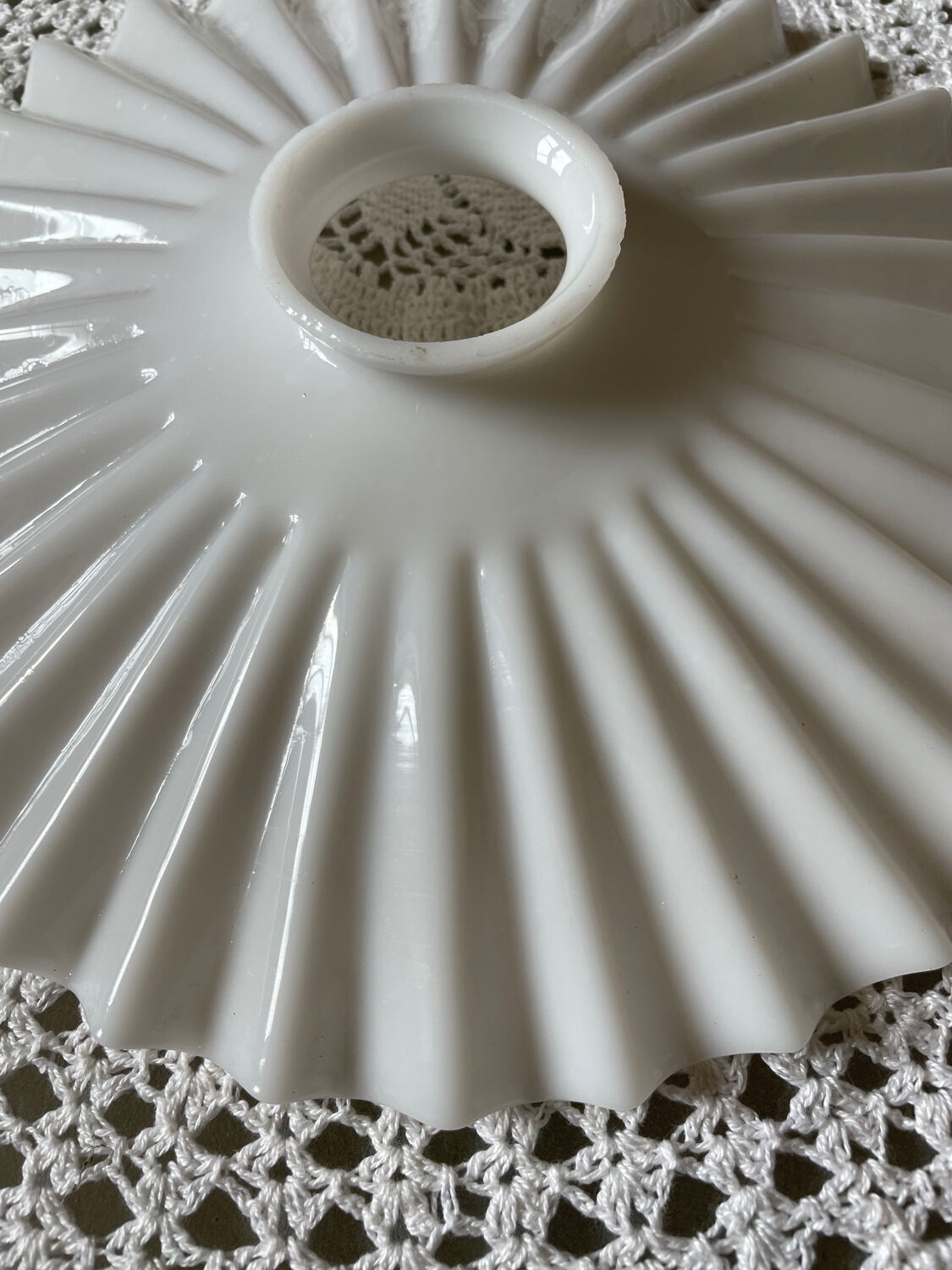 Vintage pleated opaline pendant lamp