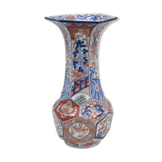 Vase en porcelaine Imari
