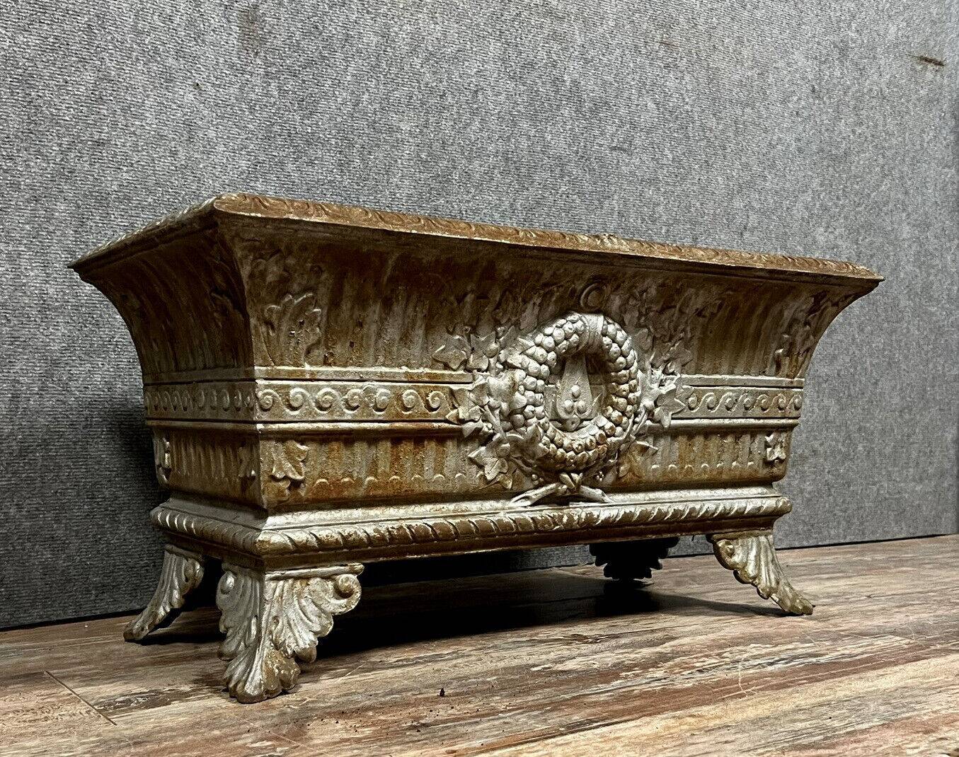 Louis XVI style planter - Directoire cast iron circa 1850