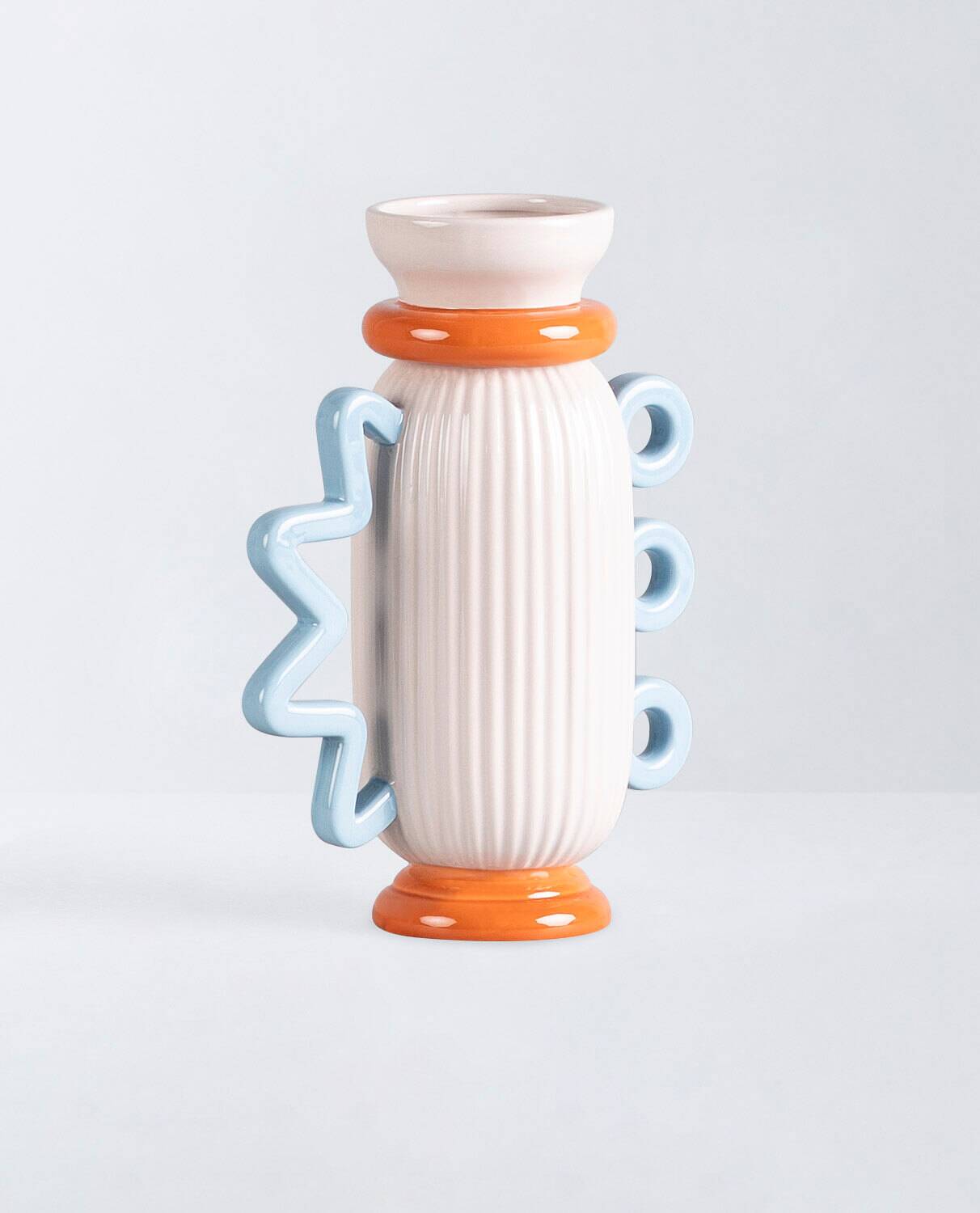 Dolomite vase