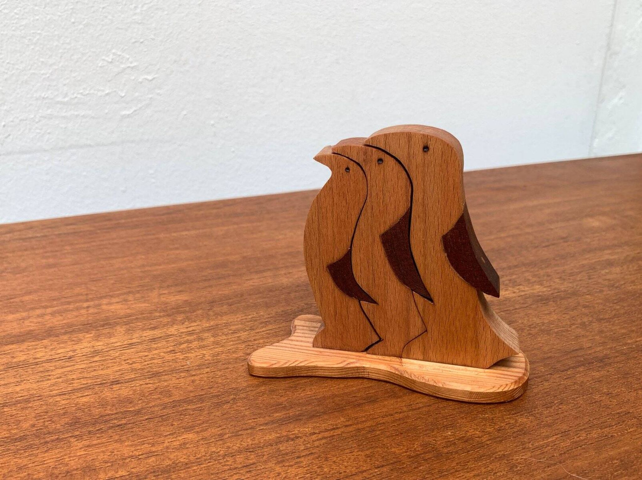 Vintage wooden penguin sculpture, set of 3.