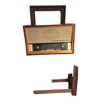 Vintage radio