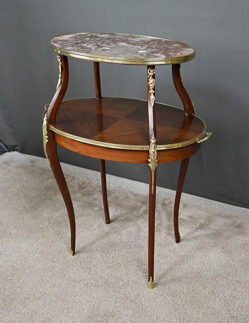 Table à thé en placage d’acajou, style Louis XV – Début XXe