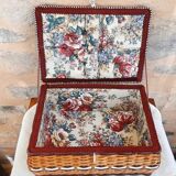 Wicker and scoubidou sewing box