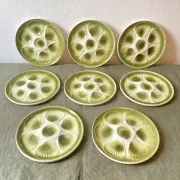 Oyster service Moulin des Loups – 8 plates and 2 dishes, 1970s