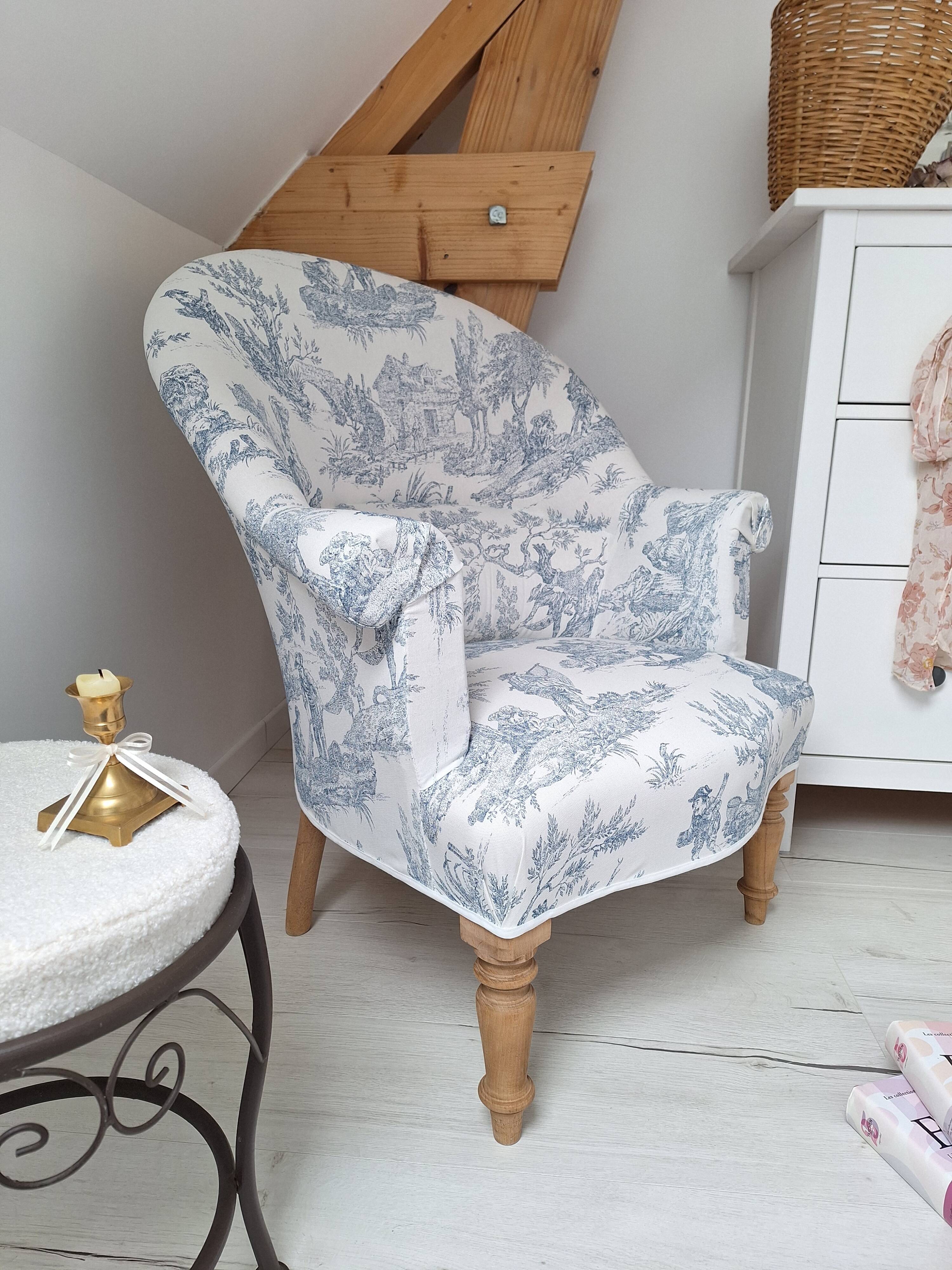 Blue toile de jouy toad armchair