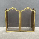 19th century fireplace screen by Bouhon Frères in brass, French spark guard 1890