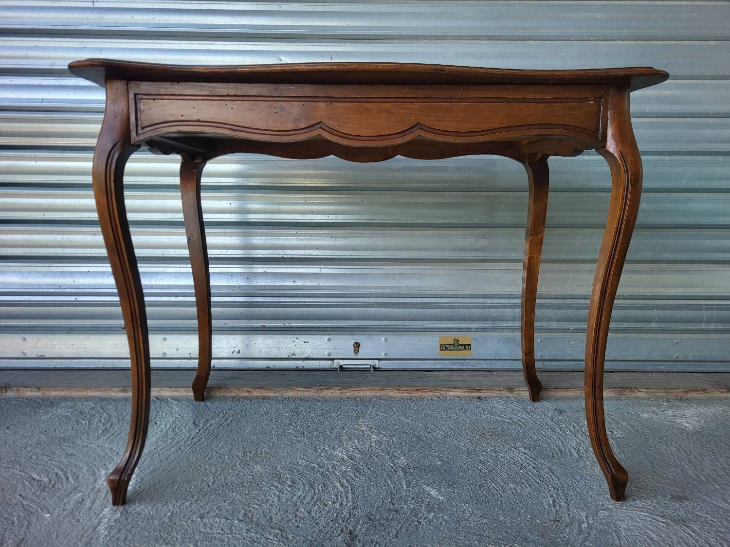 bureau dit bureau de dame / table d'appoint style Louis XV bois massif